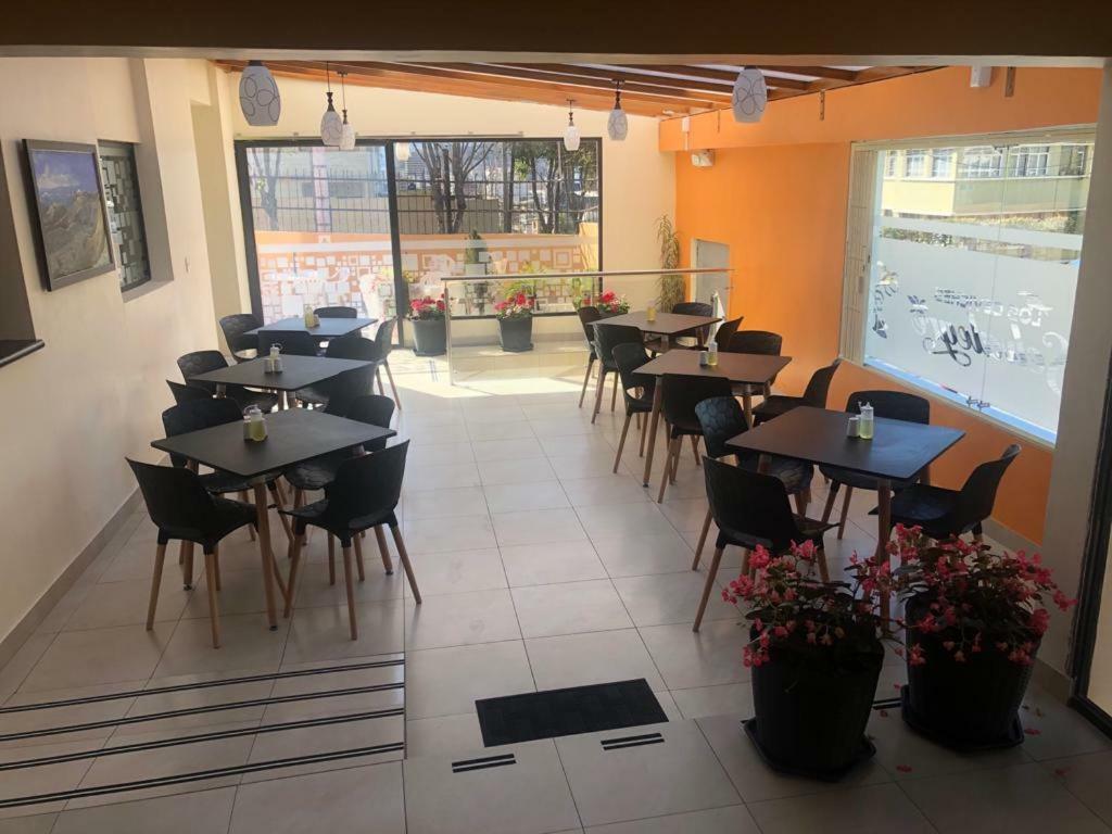Hostal Tutamanda 2 Кито Экстерьер фото
